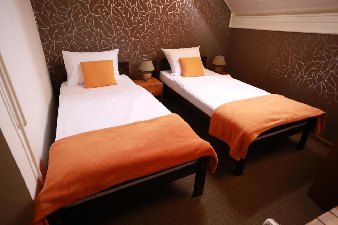 Rustika Sobe Bed & Breakfast Osijek Exterior foto